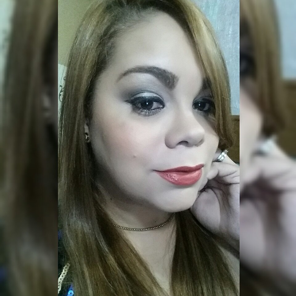 AnaIsenia's tweet photo. #NuevaFotoDePerfil https://t.co/g4lgXPryFG