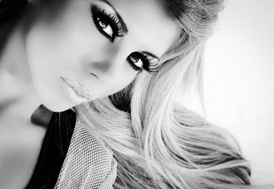 Hi!🤓Online at 10PM PST. Book #skype on https://t.co/yCPMpdEq3e . https://t.co/YhWxiPoOGE<a href="/tag/skype"class="tags">#skype</a>