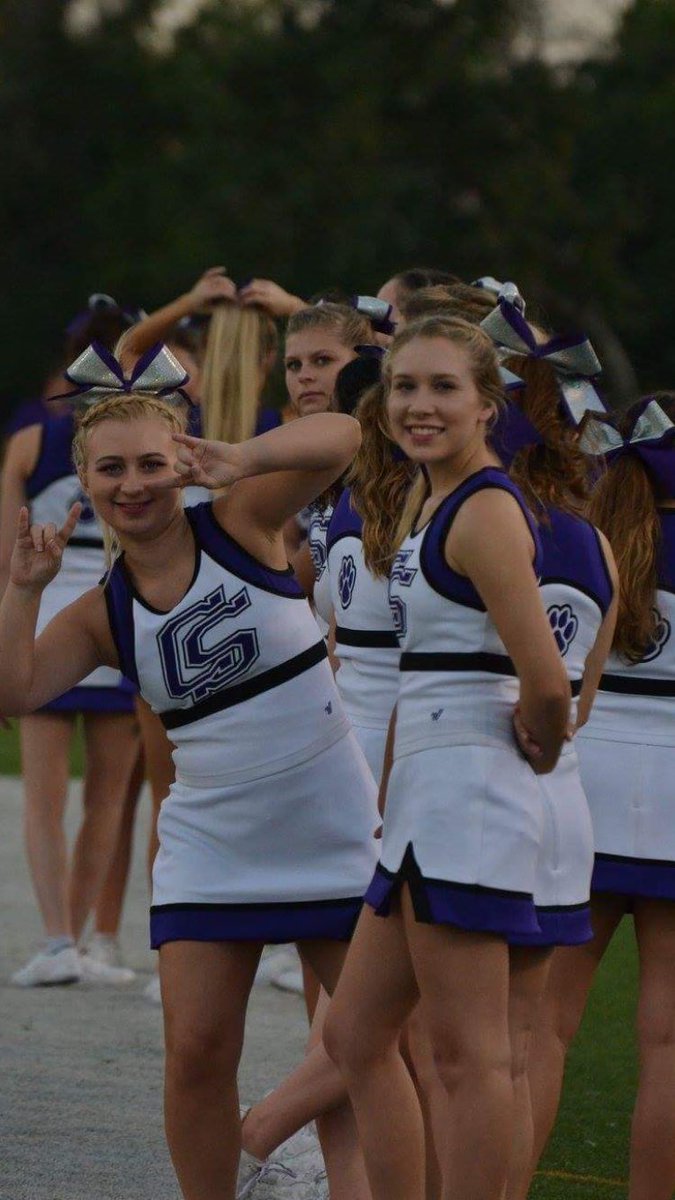 AmandaBilliter's tweet photo. @mld1822 HBD!!! Thanks for being such a great cheer sister to me and for all the advice and laughter you bring into my life! Love you💕😄 https://t.co/GVVHL1xrLX