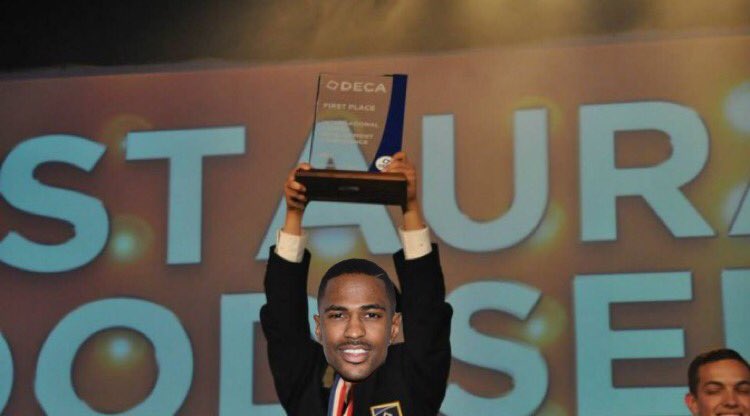DECAFAME's tweet image. Big Sean wins first place (2007)