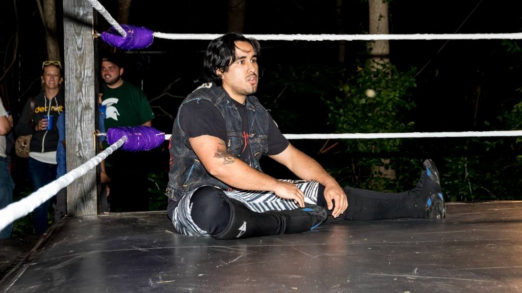 seektheoldblood's tweet photo. It's always fun to pretend to be a wrestler #BYB2016 https://t.co/BnCySIWCHd