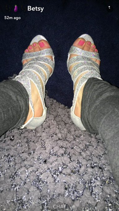 SPEAKING of #SnapChatStories MEE 👣👅👣 #toesuckingfetish was on HIGH Alert Thanks to 😊 @LillyMarieMGF 👣<a href="/tag/snapchatstories"class="tags">#SnapChatStories</a><a href="/tag/toesuckingfetish"class="tags">#toesuckingfetish</a><a href="/tag/footfetish"class="tags"><span>#footfetish</span></a><a href="/tag/feetlove"class="tags"><span>#feetlove</span></a>