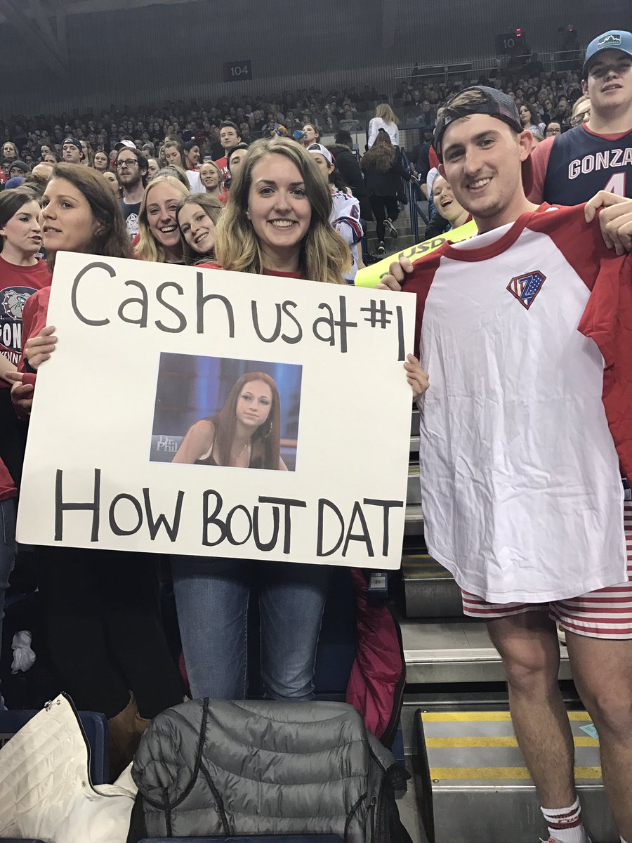 ZagKennelClub's tweet photo. Congrats to @gracejohnson206 for winning our 4th Zag SuperFan shirt of the year!! #GetGameDayToGU https://t.co/klLdgVWokn