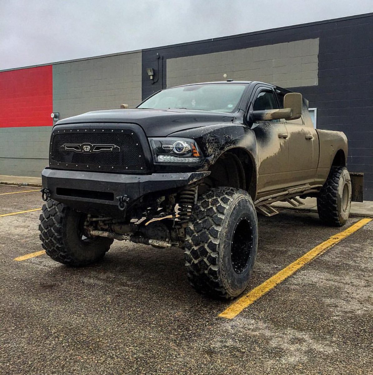offroadforce's tweet image. Favourite if your a Dodge fan 👌🏻