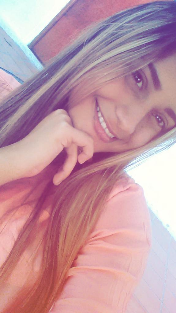 DanahGonzalez's tweet photo. 💫 https://t.co/Dl9dkwYhwZ