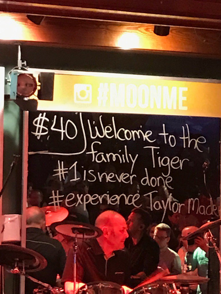 Heidvb's tweet photo. Welcome. Eye of the tiger. Howl at the moon. #pgashow2017 @TaylorMadeGolf #experiencetaylormade https://t.co/lIs3BrkDLd
