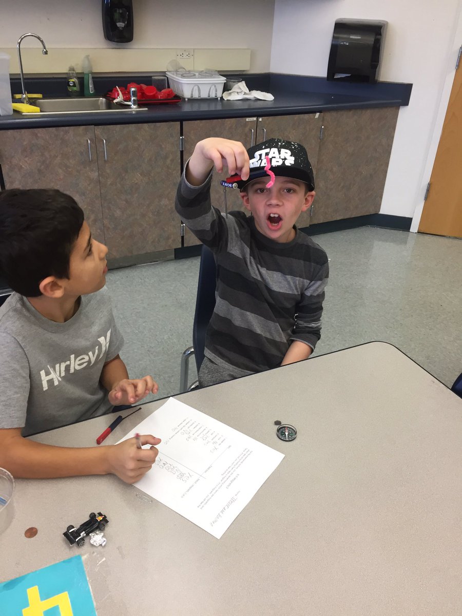 mrshubbardrcsd's tweet photo. 3rd Grade #ScienceLab...Learning about magnetism #WeLoveScience #Exploring #LearnByDoing #TestingPredictions @rcsdblueoaks #rcsdchampions https://t.co/9ZODgTvEBs