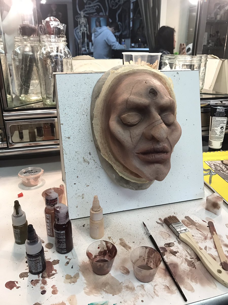 walkingsoundbox's tweet photo. Trial painting 😈
 @TylerGreenFX https://t.co/Z82RMydheX