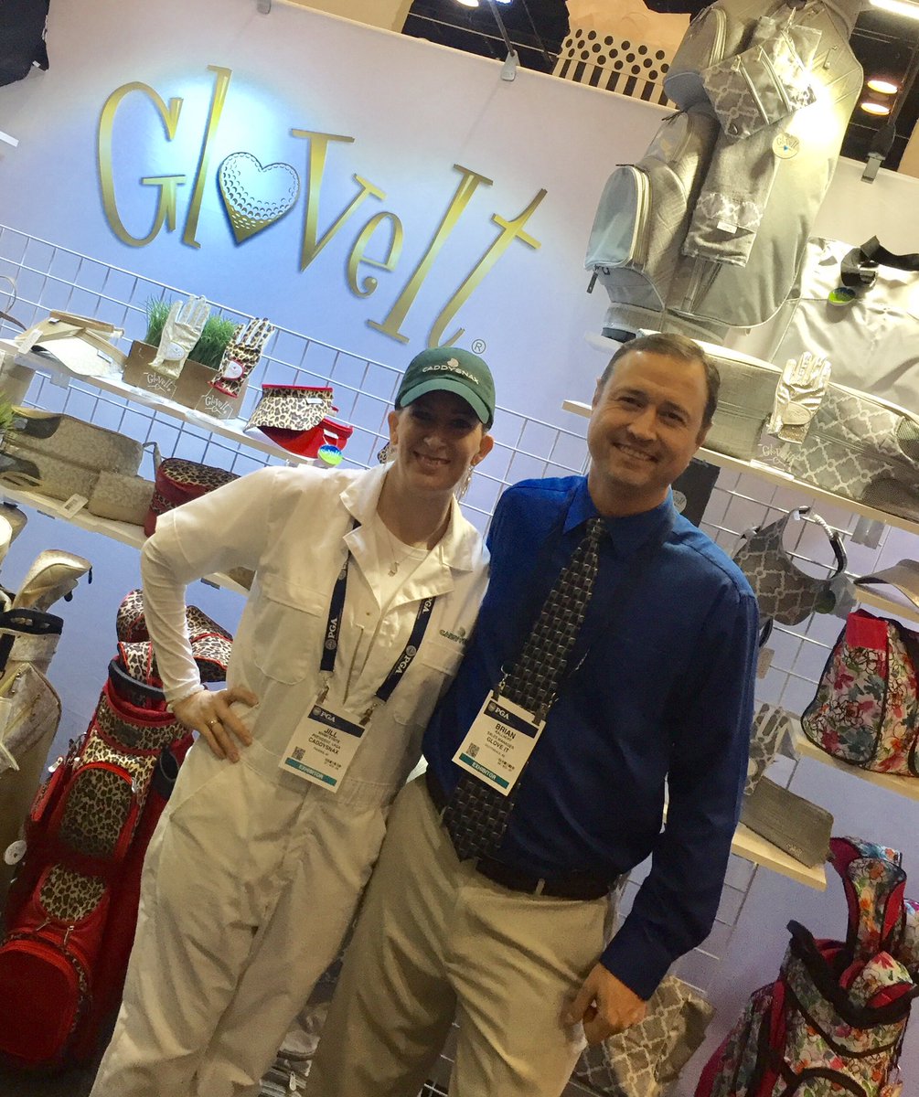 CaddySnax's tweet photo. Great to see everyone at the #PGAShow are so busy! Nice job Brian from @GloveItGolf. Your booth looked awesome! 
#gloveit 
@karengloveit https://t.co/k1Gd8bUpFC