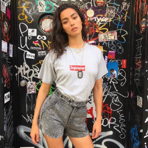 RapTrendsDaily's tweet photo. fashion killa . https://t.co/QWJhe3ler8