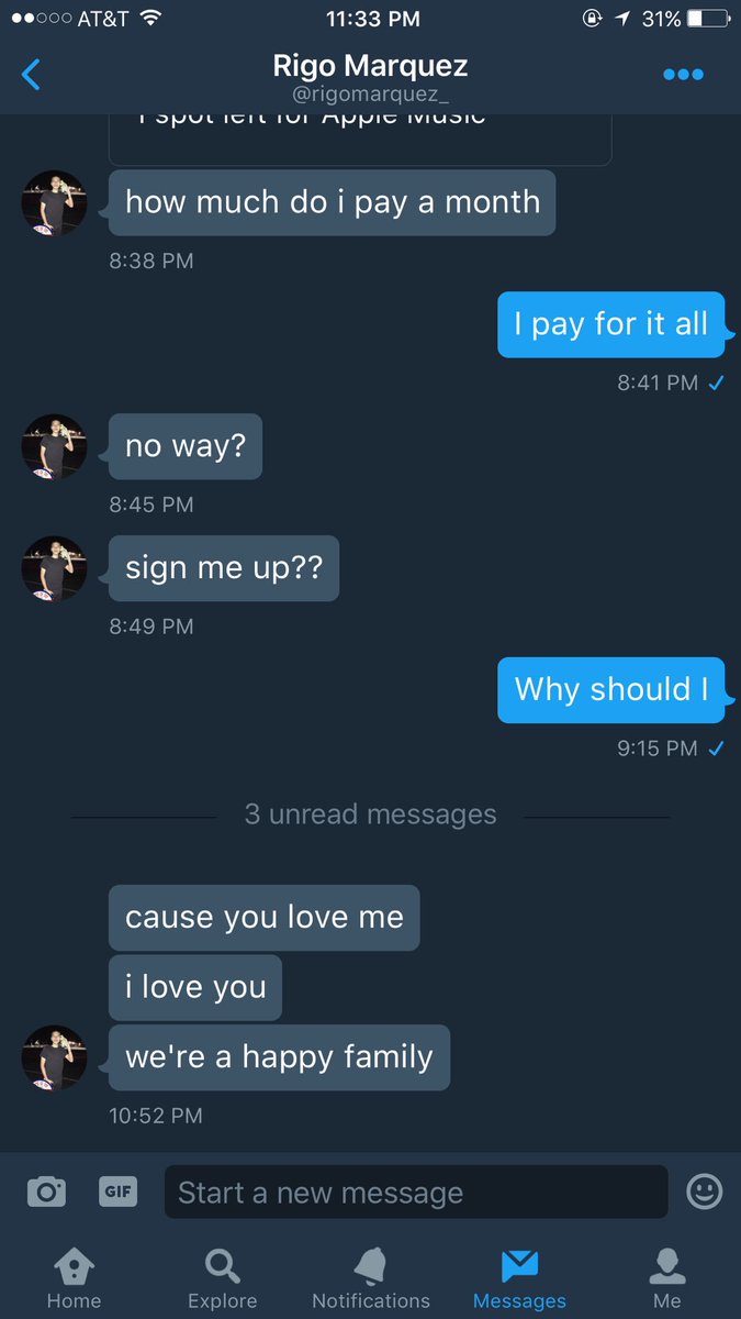 ChiefKittySosa's tweet image. Mans don't even talk to me anymore smh