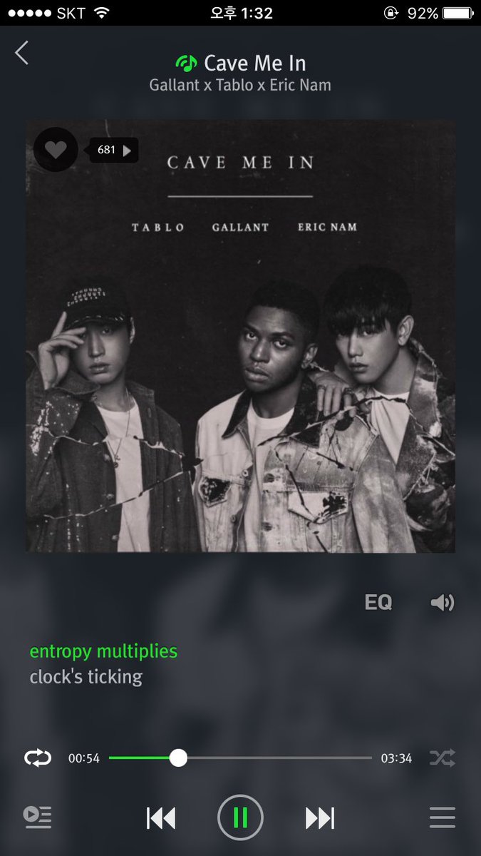 BTS_twt's tweet image. 행복한 설연휴 되세요 😇🖤 #RMusic