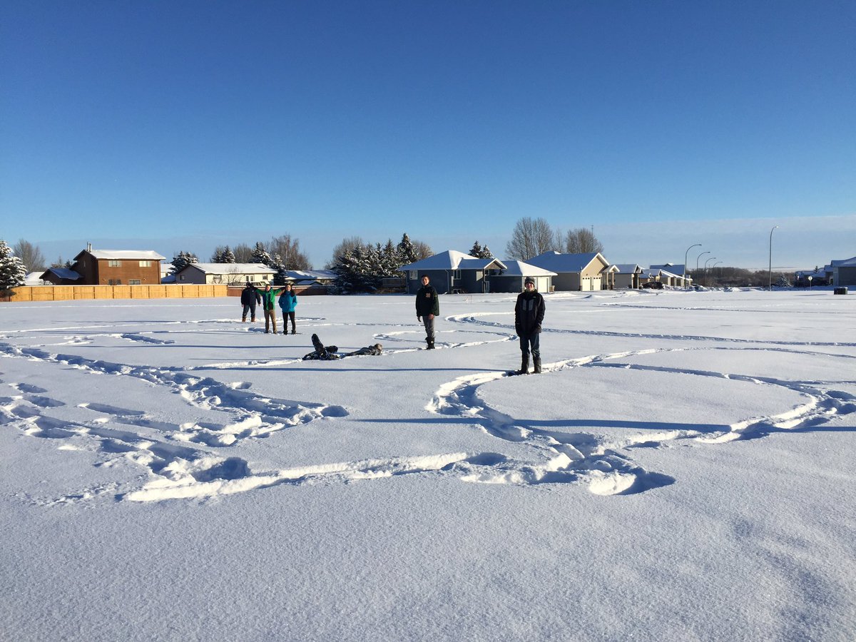 MrsSouth1's tweet photo. @MUCCPride Snowshoes are out and these teenagers had a great time "playing" in the snow #activity4life #PE #seasonalactivity #itwascold😬 https://t.co/eYFAuFB4Ks