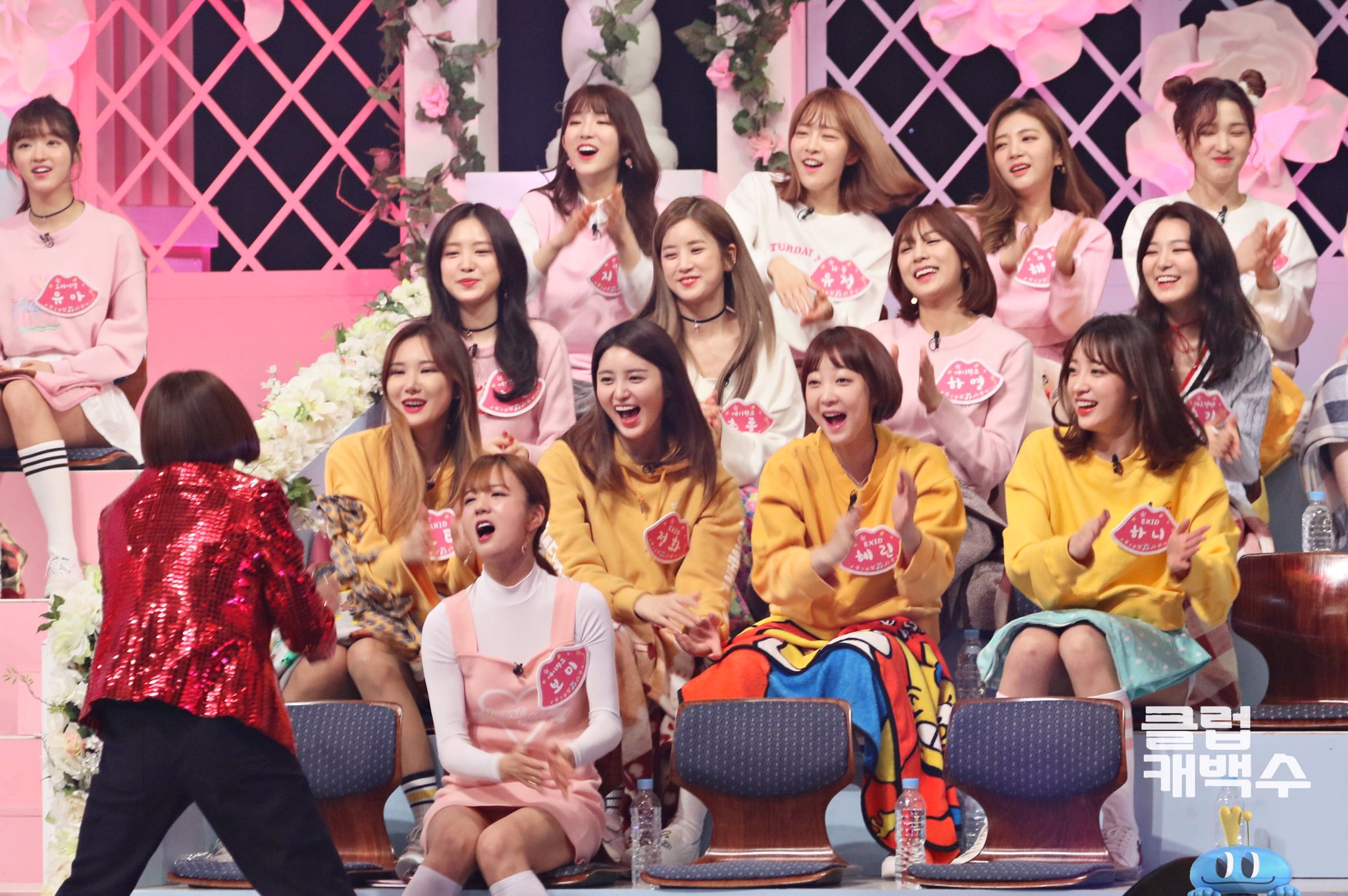 C3JtrCmVcAAU8W0.jpg:large