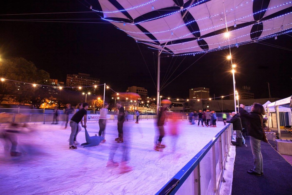 Weeding Hire tweet media