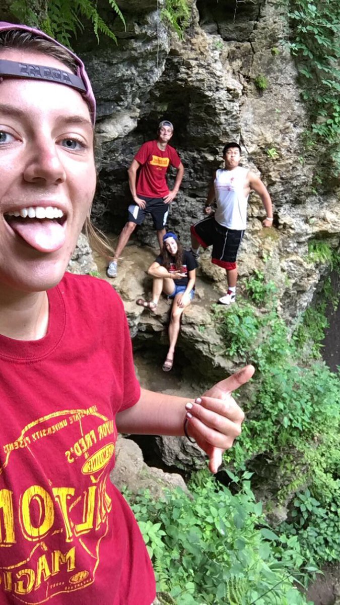 KimBuck15's tweet photo. Hey mister. Happy 20th birthday buddy!!! You're wonderful and a joy and I am so thankful for you ❤🎊🎉🎁🎂❤️ https://t.co/9S04H7hLde