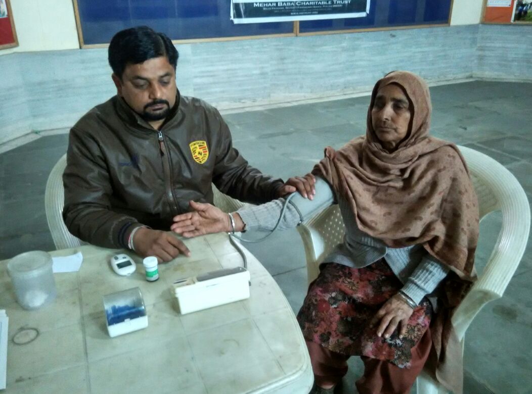 MBCT_Trust's tweet photo. #MBCT initiative #268th #Health Clinic held today at #MBCT Community Centre #BassiPathana #HealingRural #India #NeverStopServing https://t.co/6Wqq34u66X