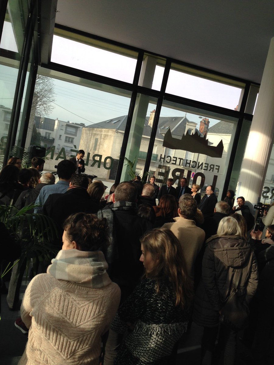 opheliegodet's tweet photo. L'école Esten @Sup_Edition inaugure ses nvx locaux @mametours. Une école qui a l'ambition de créer des "Guten-Jobs" https://t.co/EBqjkxPSxR