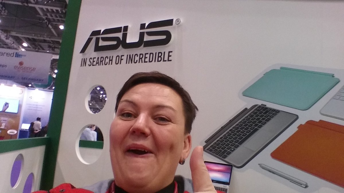 Asus has the best Booth ever! #ASUSEDUCATION