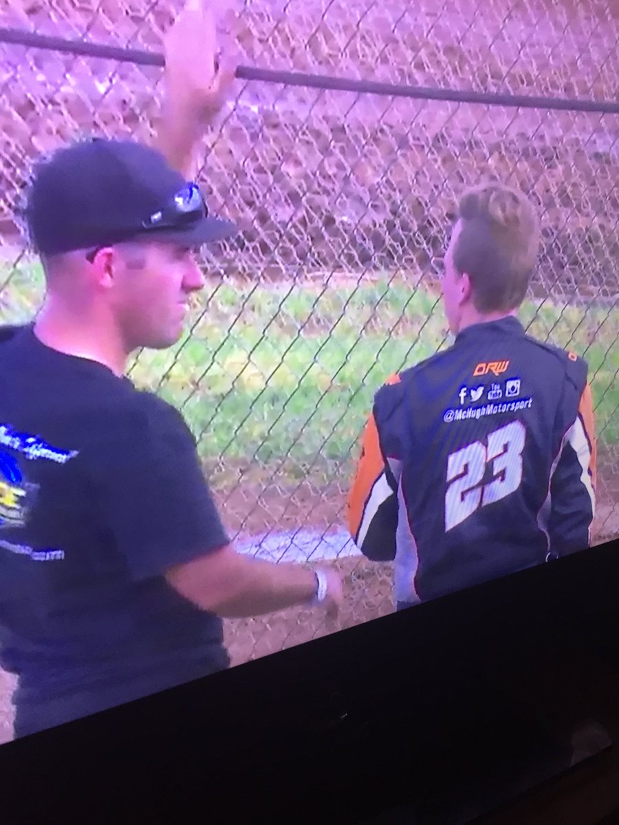 SpeedwayCity's tweet photo. @glenbeaton35 @McHughMsport what a duo #23 #sprintcars #younggun #claypay https://t.co/jyibxUvdF5