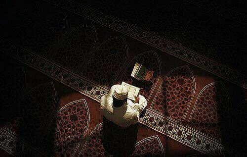 idZEyAd's tweet photo. وإذا غلبتك أحزانك اِغلبها بالقرآن...!!
.
.
.
. https://t.co/RrNctPTSMj