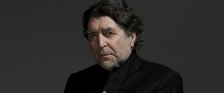 elpais_cultura's tweet photo. Regresa Joaquín Sabina. Ve su nuevo videoclip 'Lo niego todo' en  @Los40_Spain. Con @Leiva_Oficial y @pradobenjamin  https://t.co/lmYvckKdEK https://t.co/QoXVPIO8UH