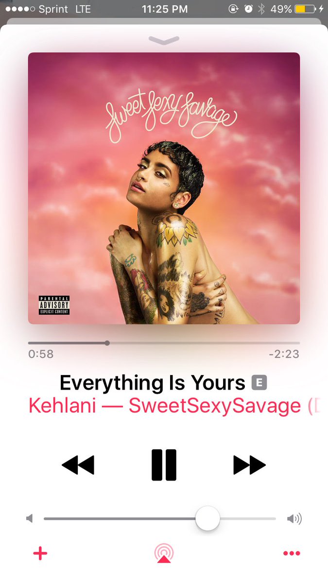 babysuuu's tweet image. Literally crying .... actual tears........ U DID THAT @Kehlani ❤️ #fromkehlaniandklyde #2this