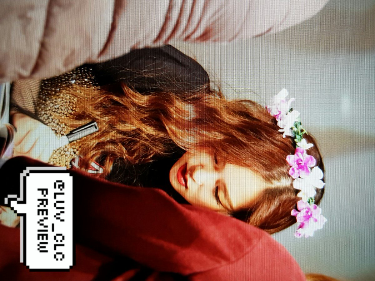 170126 신촌 팬싸 프리뷰 <a href="/CUBECLC/">CLC·씨엘씨</a> #CLC #씨엘씨 #도깨비 #엘키 #Elkie #유진 #최유진 #은빈 #권은빈 #예은 #장예은
 
상상에 상상에 상상을 더해서 ♬ 
어머 깜짝야 💕
눈부셔 💫 눈부셔 💫 눈부셔 💫 이건 뭐 ~~ ♪♪