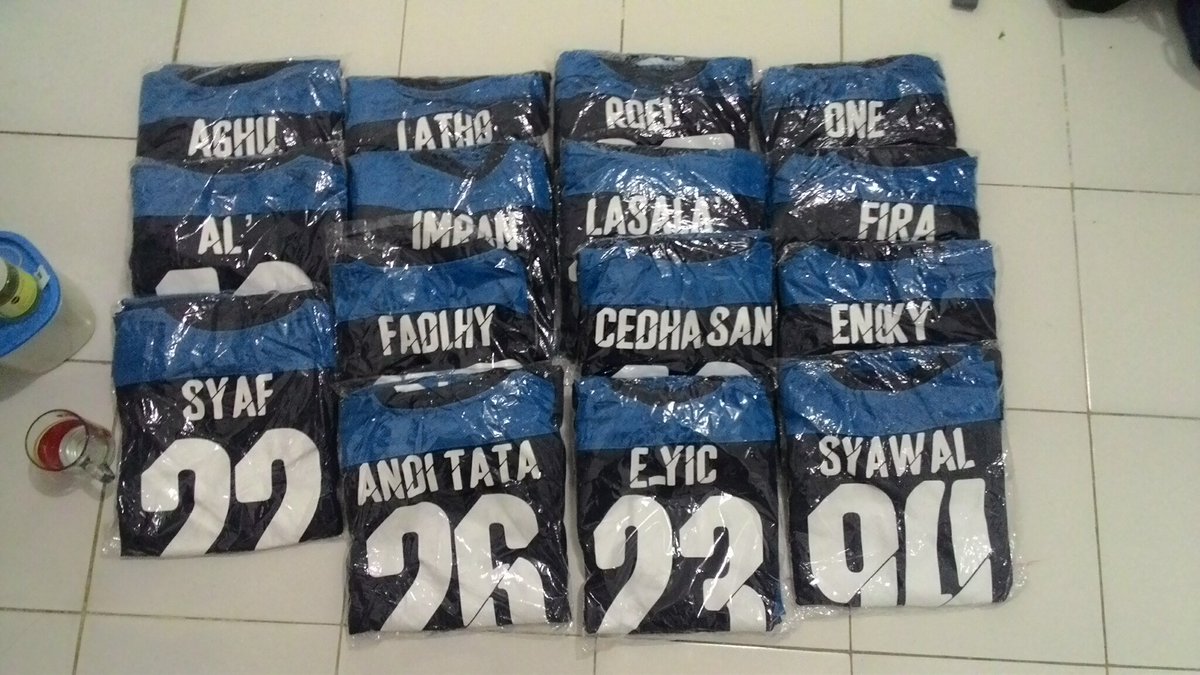 Arsenal_Soppeng's tweet photo. Baju futsal sudah jadi..
Semangatki goon's
#vcc
@ID_ARSENAL https://t.co/moCDtWue4r