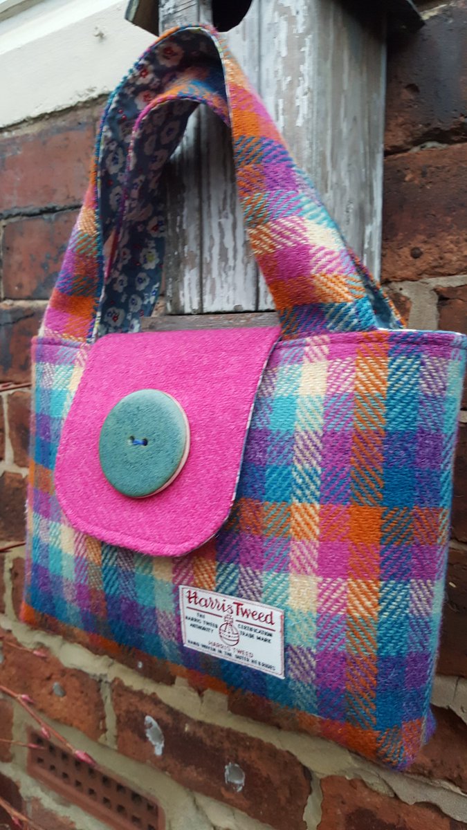 Ruby_Shoesday's tweet image. 