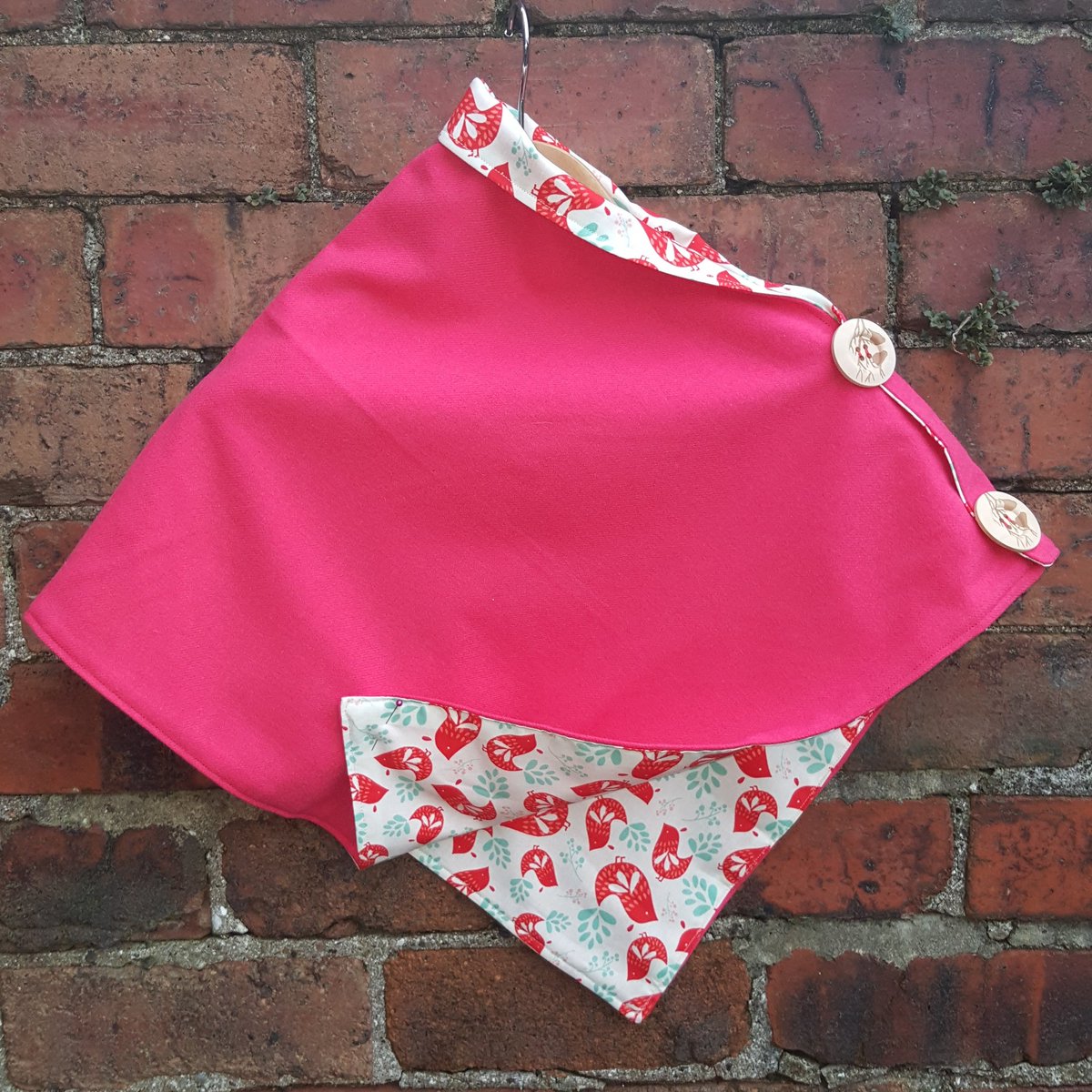 Ruby_Shoesday's tweet image. #handmadeinleeds #tweed #cape #garforth #etsyshop for your stylish little lady.