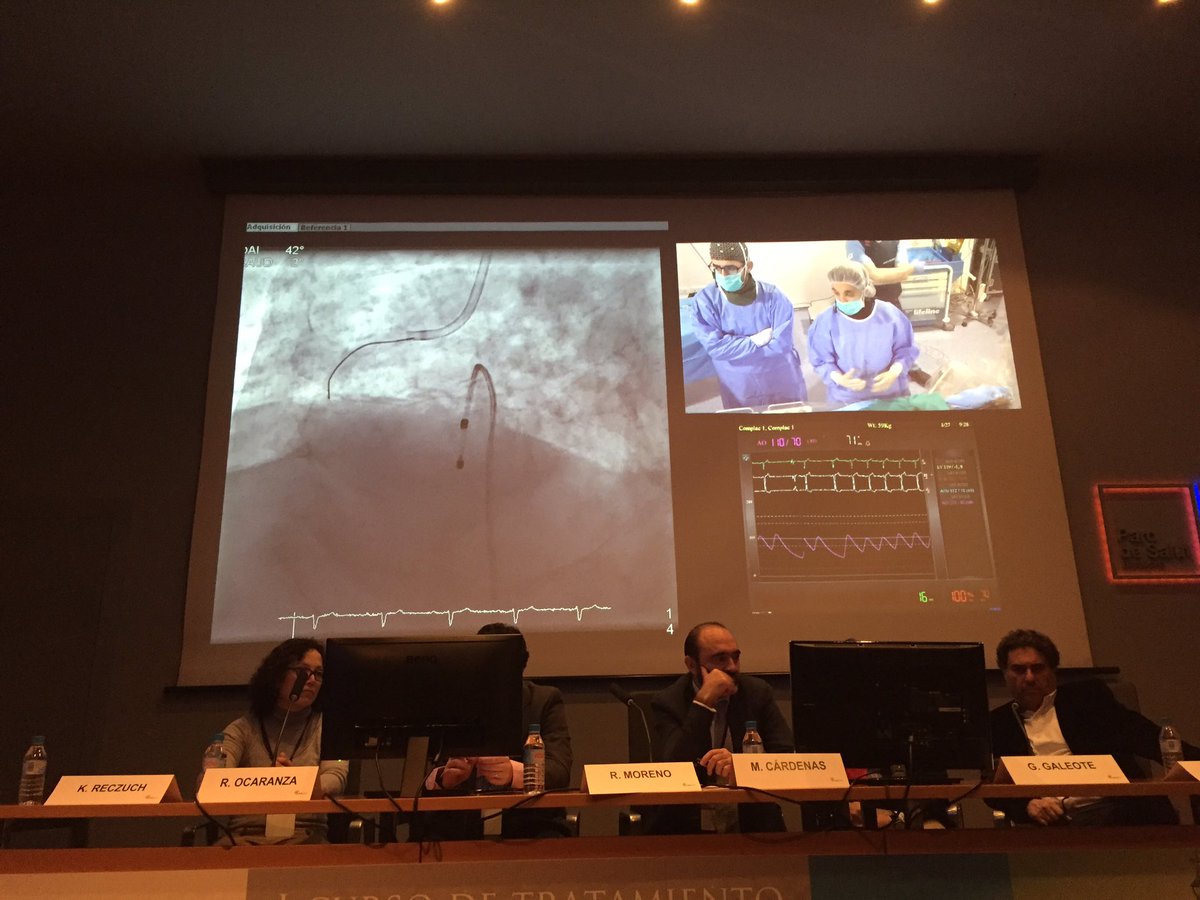 JCMSamos's tweet photo. Caso en vivo desde Barcelona en el Curso de tratamiento de placas calcificadas y/o complejas #Complac https://t.co/iOBfFmkCMx