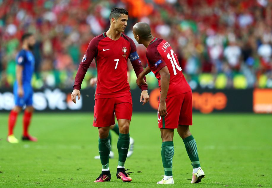 detiksport's tweet photo. Joao Mario Rayu Ronaldo untuk Gabung Inter https://t.co/d2pxrpkUZ8 https://t.co/qd7v4Zj1cx