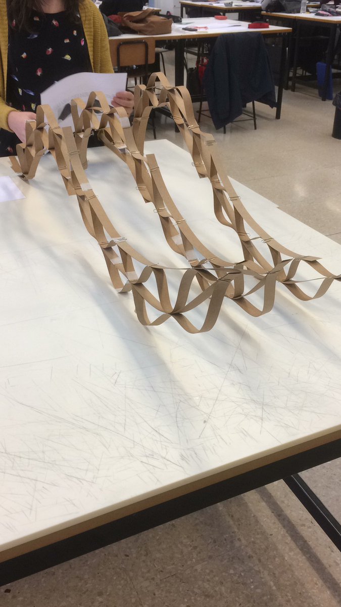 JuanchiUrdaneta's tweet photo. Los trabajos de un arquitecto en proceso. #unav #etsaun https://t.co/hq44VJ1EN6