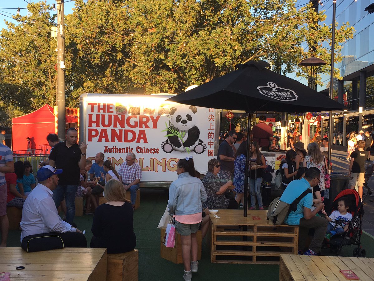 garyleecious's tweet image. So much to see and do at the @cnymelbourne #chinesenewyear #melbourne @SahilPassionLyf @MrFoolz @searchsid @cityofmelbourne @studymelbourne