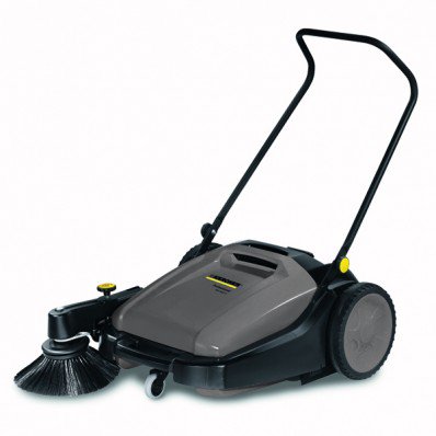 KarcherJms's tweet photo. To celebrate a storming January how about a Karcher KM 70 20 Sweeper for an amazing £325 + VAT - Limited offer @KarcherJms 01293 850 765 https://t.co/8xIDL6AE01
