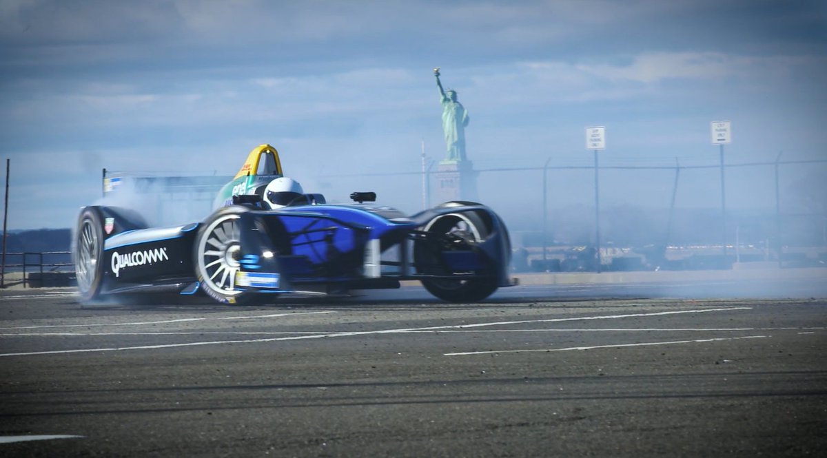 FIAFormulaE tweet picture