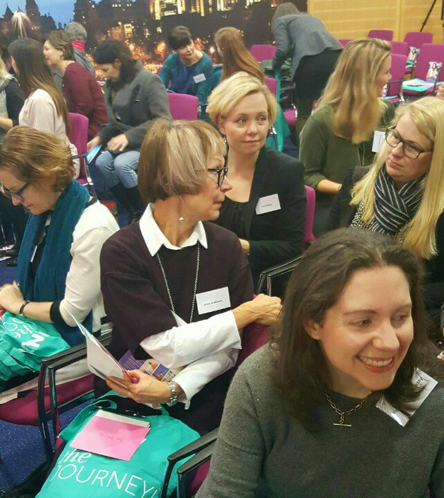 chillidrops's tweet photo. The amazing Anne @finskshoes sharing her wisdom @festivalofdoers @DrivenWomanNetw https://t.co/YYqBSbRXE1