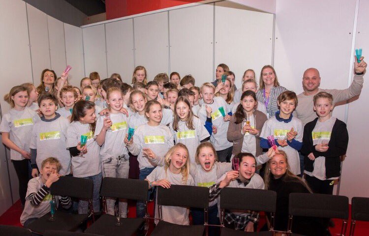 Proost! Op <a href="/klassekadoAA/">klassekado</a>  Dank <a href="/wouterderijk/">Wouter de Rijk</a> van <a href="/fonq/">fonQ</a> voor het live zetten en de 1e bestelling 👍🏼<a href="/notbeurs/">ital</a>