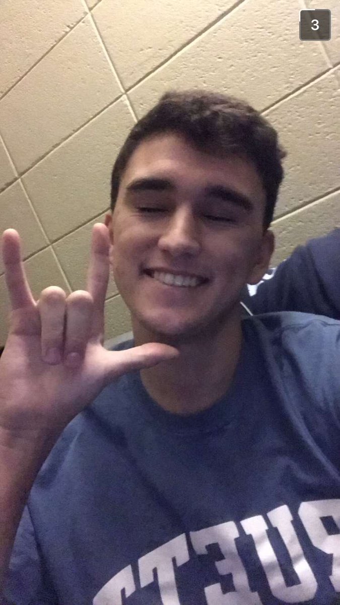 PickeringBailey's tweet photo. Come home @ReileyWhat https://t.co/gUgoZuQj6E