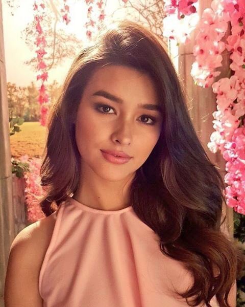 OfficialPoll2's tweet photo. Liza Soberano for "Popular Female Star"
Retweet and Like :)
*end02/03/17* https://t.co/qrWbAJLczw
