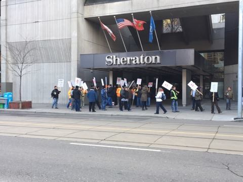 LOCAL353's tweet photo. Standing up for #SkilledTrades at the #Stop17 rally today. Write your MPP now: https://t.co/Uakn4QErGh #onpoli #canlab https://t.co/OYJwhCZJBu