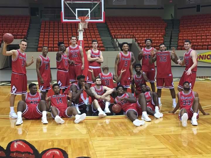 luvdagame54's tweet photo. my baby boi ball n out on a full ride at @Howard  College n Big Spring Texas https://t.co/4Y1m5Qe6Tu