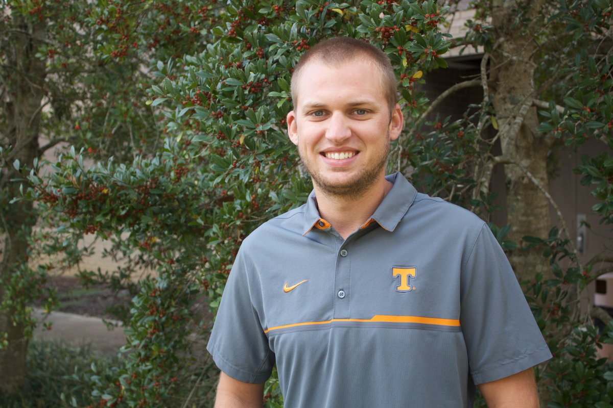 UTIAg's tweet photo. UTIA @UTCASNR doctoral candidate takes 1st place in paper competition! https://t.co/6ZeuWwph37 @UTSystemNews @UTKnoxville https://t.co/LUaA3RQl6j