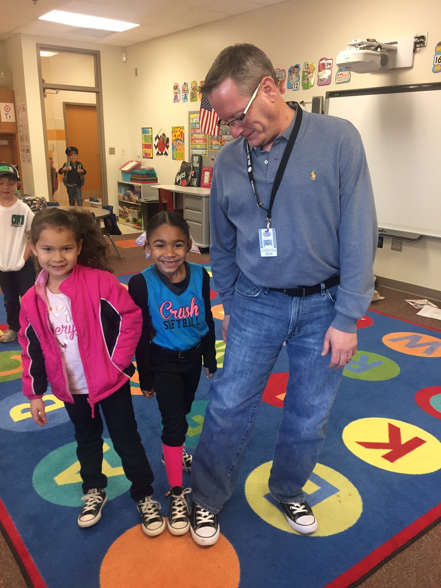 middelsupt's tweet photo. That awkward moment when the superintendent has the same shoes as the Kindergarten students #MDPurpose #oklaed #PPF #betterthandonuts https://t.co/lHJ7tRjHrK
