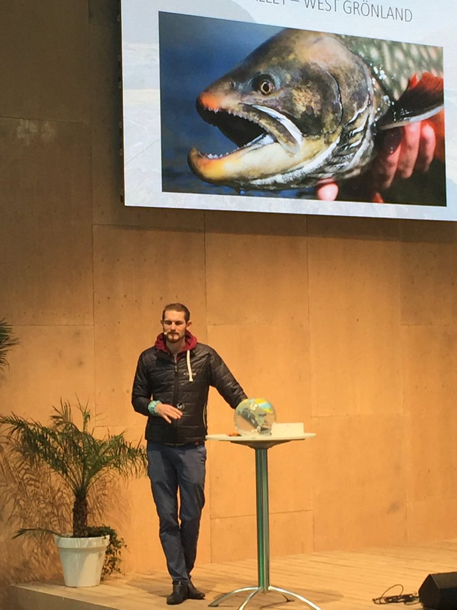nonstopboot's tweet image. Live on stage: Stephan from the #Flyfishingnation 
#boot2017 #Halle13 #PlayNow