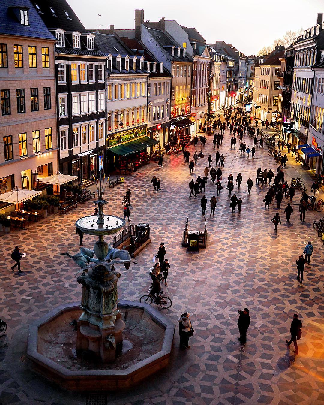 VisitDenmark on "Strøget, Copenhagen's pretty pedestrian #shopping by https://t.co/kprUomxNNM #visitdenmark #strøget #denmark #street https://t.co/rZOyOdZ6Om" / Twitter