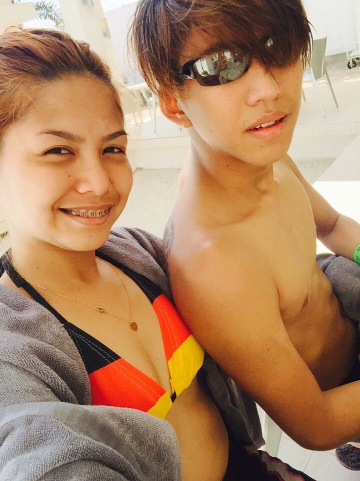 zelonella's tweet photo. @ Mactan cebu with love 😘 https://t.co/K12uiITies
