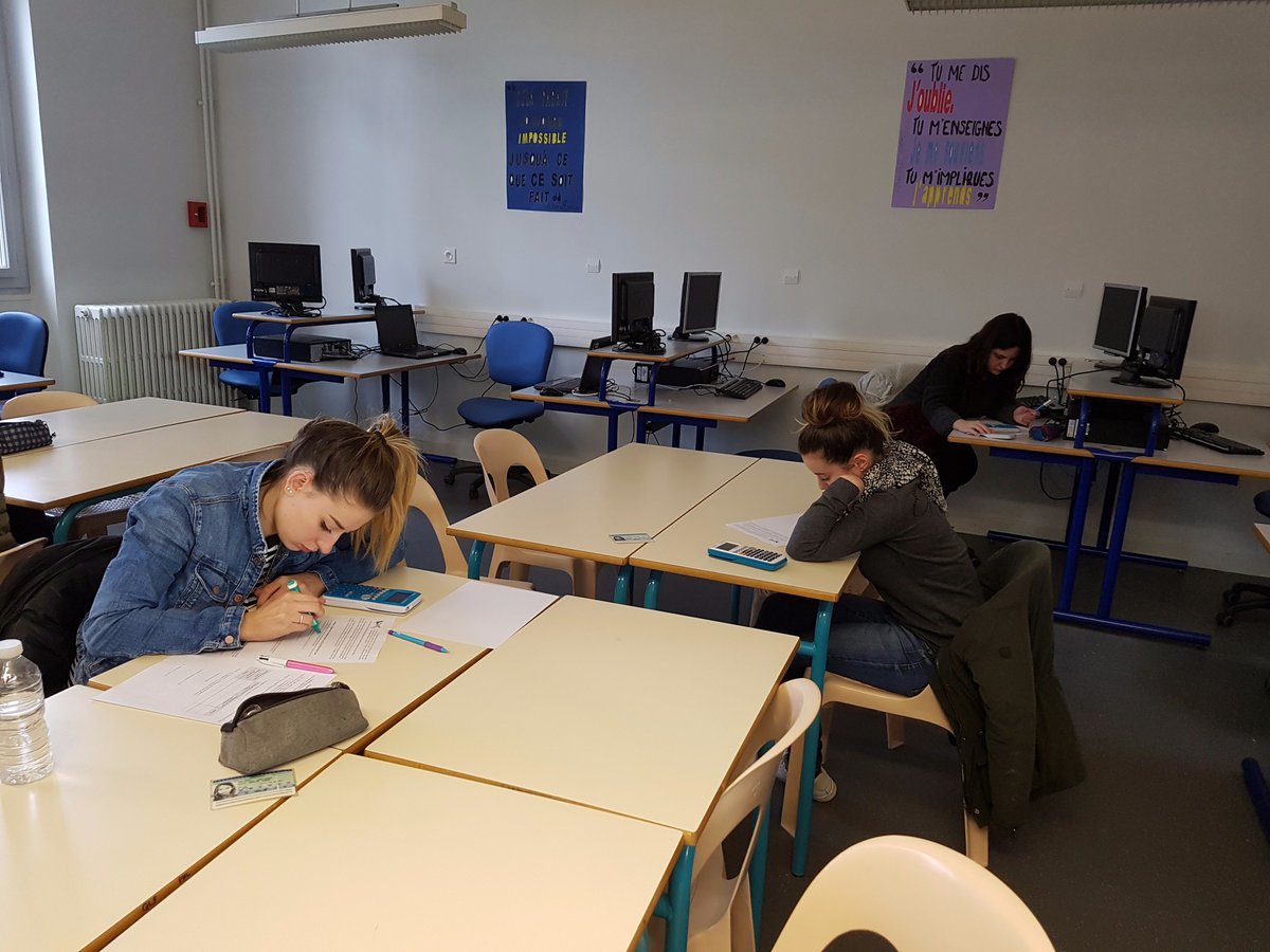 LpoA_Fournier32's tweet photo. #CCF #TERMPRO Tous nos encouragements aux Terminales qui passent les CCF. https://t.co/ieJfjbsoZL
