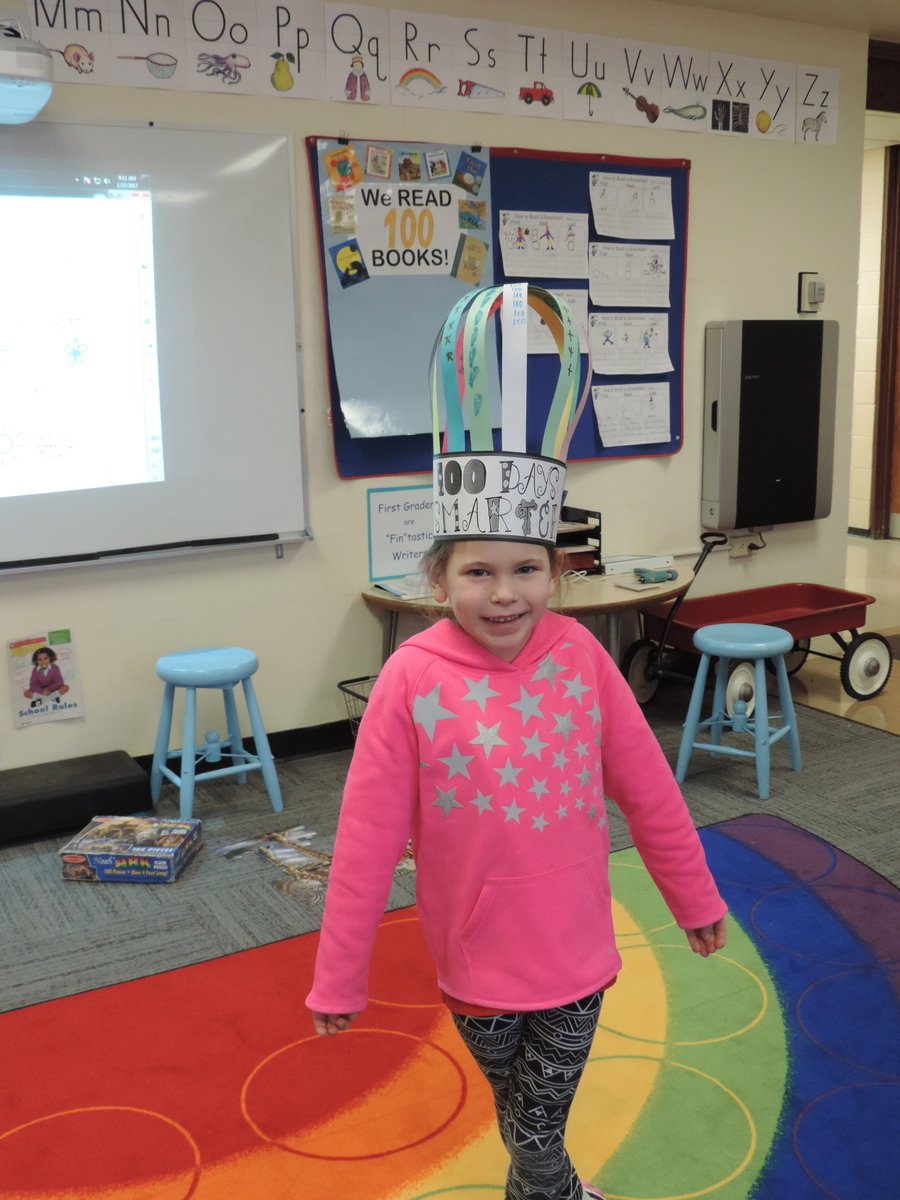 stjohnseward's tweet photo. 100th Day of School and NLSW! The excitement level is high today! #stjohnfoxes #NLSW17 https://t.co/BqZvmYT2Uq